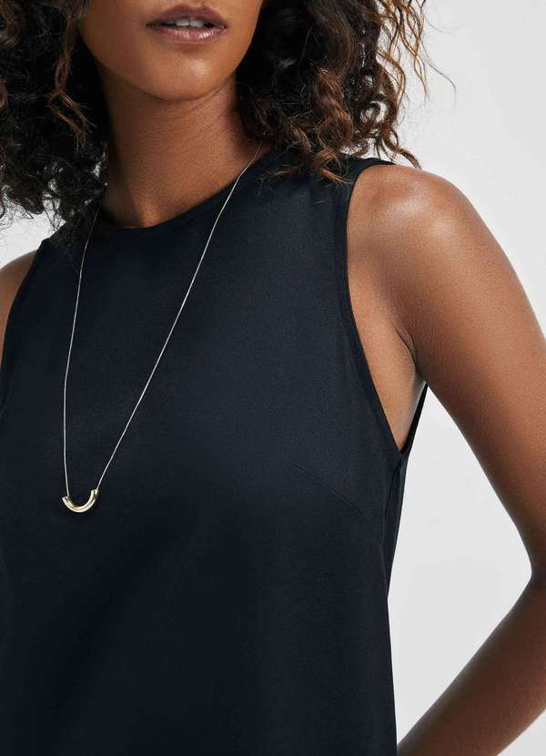 Hering - Regata Feminina em Viscose Creponada Preto 2