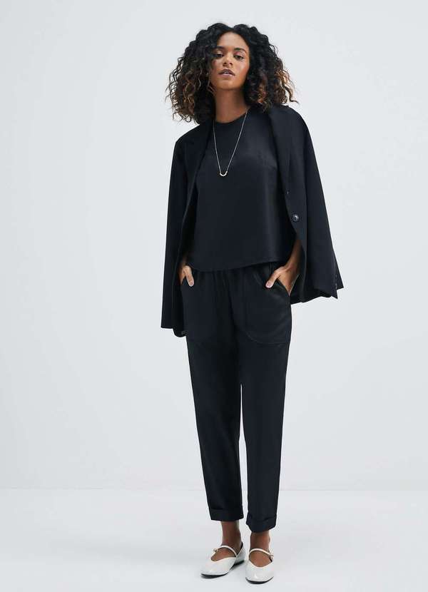 Hering - Regata Feminina em Viscose Creponada Preto 4