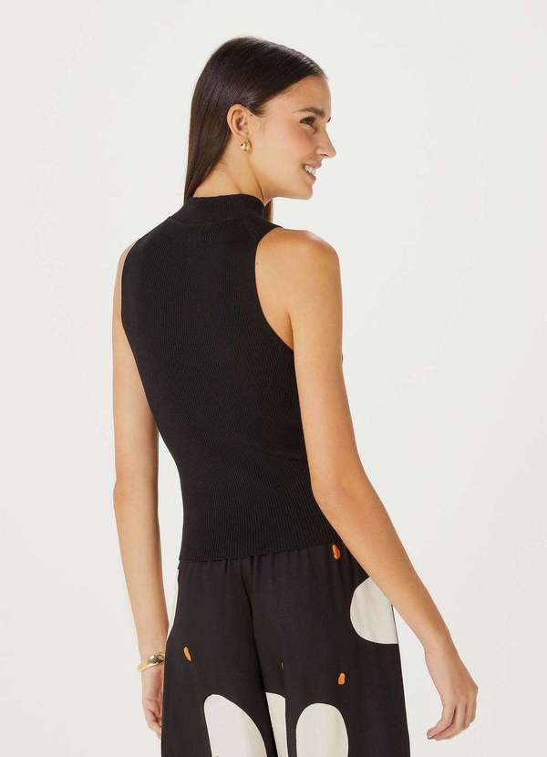Hering - Regata Feminina Gola Alta em Trico Canelado Preto 3