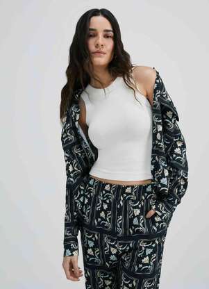 Hering - Regata Feminina Slim em Ribana Canelada - HERING