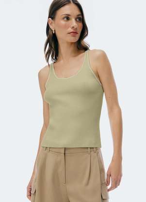 Hering - Regata Feminina Slim em Trico Leve - HERING