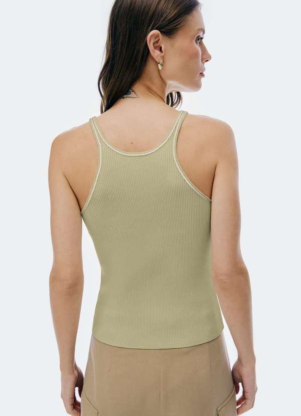 Hering - Regata Feminina Slim em Trico Leve Verde 3