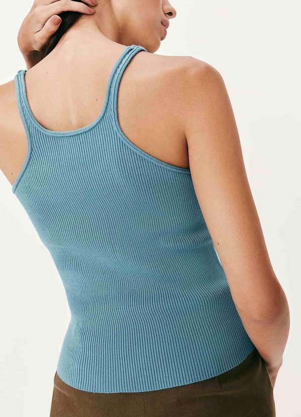 Hering - Regata Feminina Slim em Trico Leve Azul 3