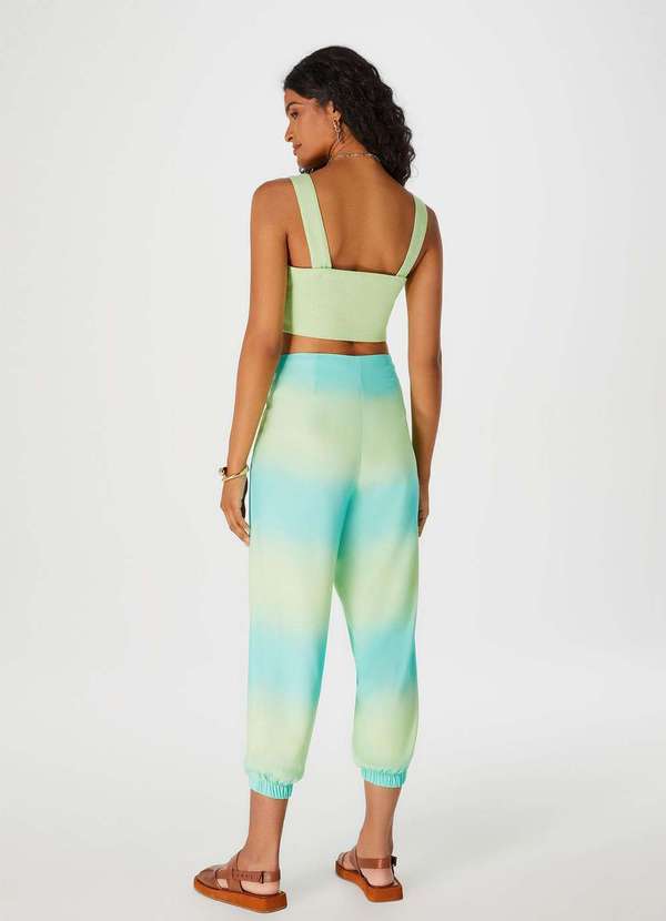 Hering - Calca Feminina Carrot Estampada Cintura Alta Verde 3