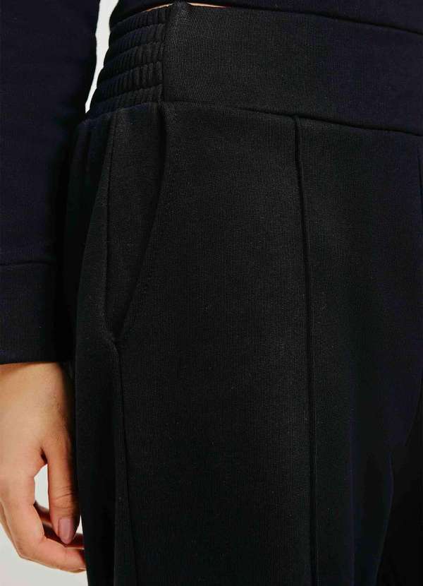 Hering - Calca Feminina Pantalona Cintura Alta Preto 4