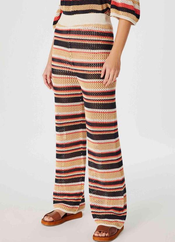 Hering - Calca Feminina Pantalona Listrada em Trico Bege 4
