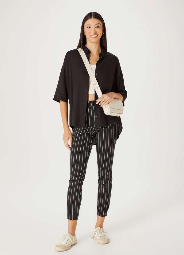 Hering - Calca Feminina Slim em Alfaiataria Preto 3