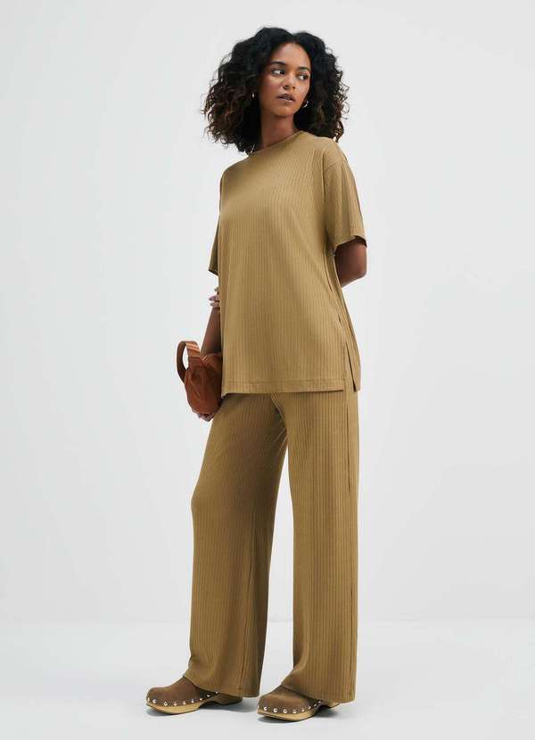 Hering - Calca Feminina Slim Flare Cintura Alta em Ribana Canelada Verde