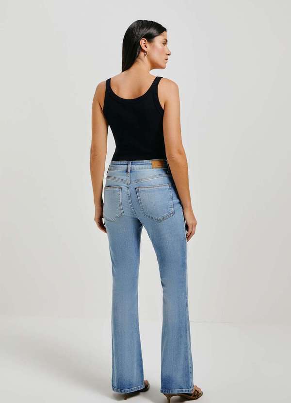 Hering - Calca Jeans Basica Feminina Cintura Media Flare Petit Azul 3