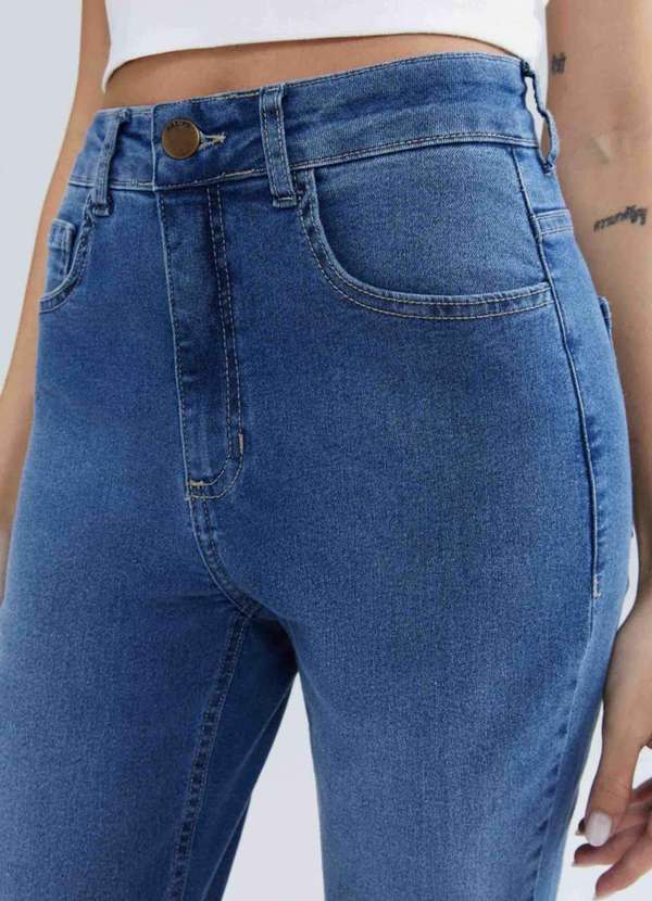 Hering - Calca Jeans Basica Feminina Cintura Media Skinny Azul 4