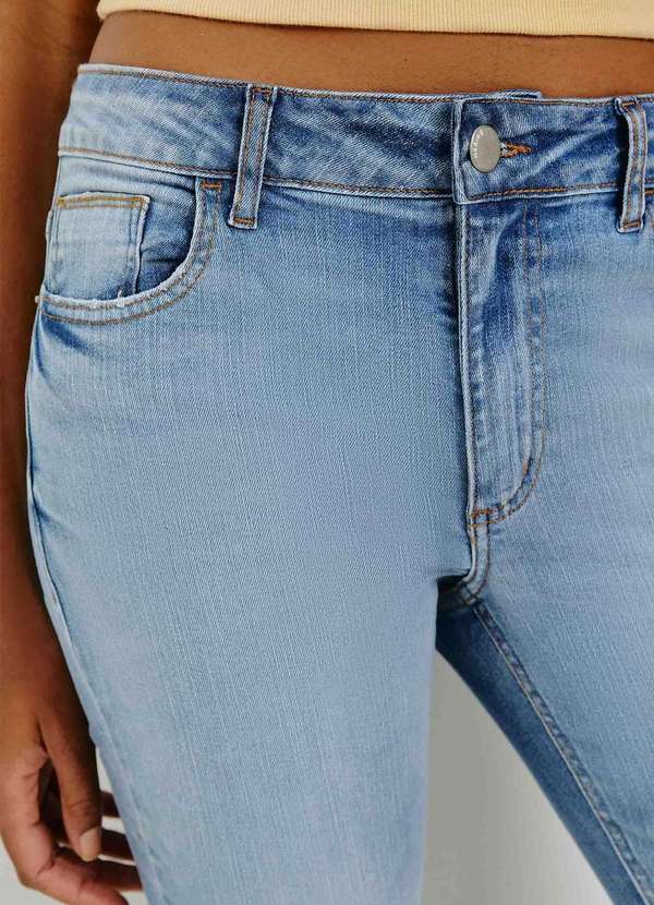 Hering - Calca Jeans Feminina Flare Cintura Media Azul 2