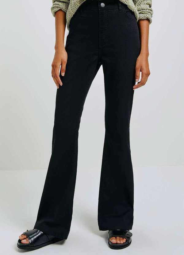 Calca Jeans Feminina Flare Cintura Media Soft Touch Preto Hering