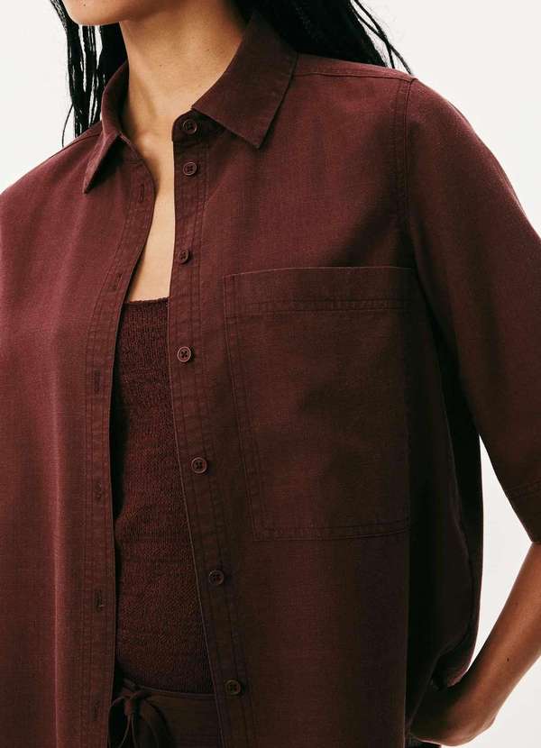 Hering - Camisa Feminina Manga Curta em Liocel Marrom 4