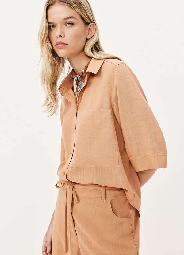 Hering - Camisa Feminina Manga Curta em Liocel Laranja