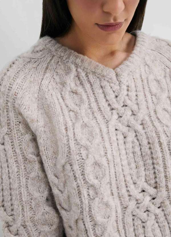 Hering - Blusao Feminino Decote V em Trico Texturizado Bege 2