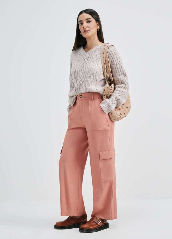 Hering - Blusao Feminino Decote V em Trico Texturizado Bege 4