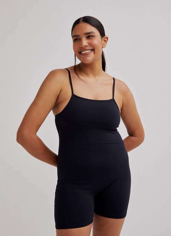 Hering - Macaquinho Esportivo Feminino em Poliamida Biodegradavel Preto