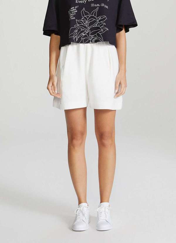 Hering - Bermuda Basica Feminina Cintura Alta com Recortes Branco