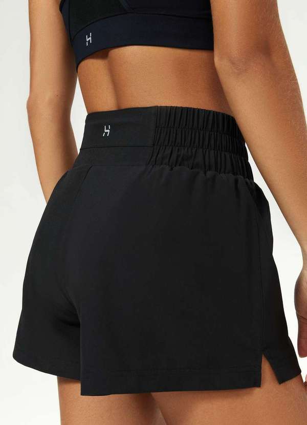 Hering - Shorts Esportivo Feminino Easy Care Preto 4