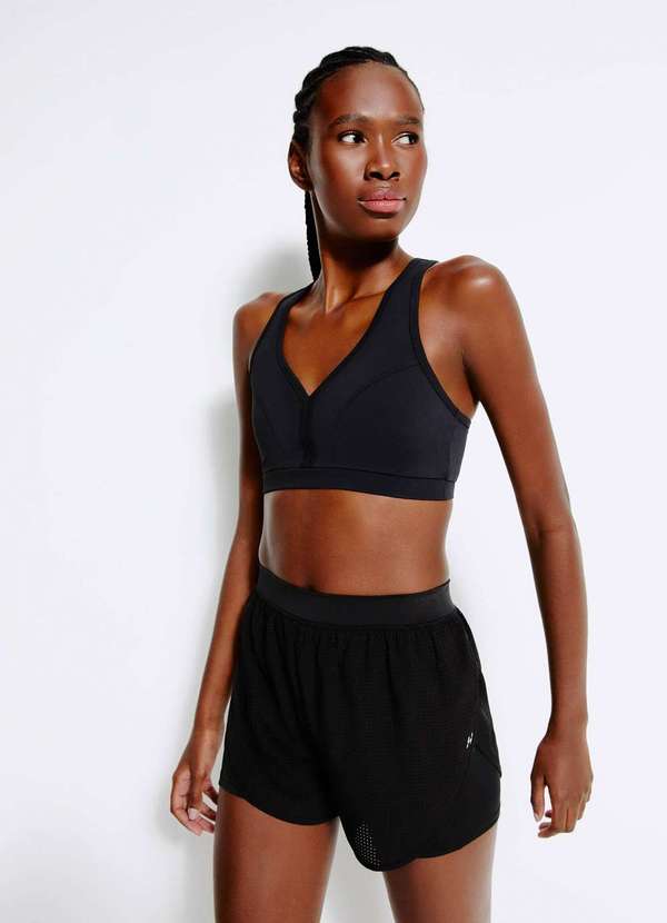 Hering - Shorts Esportivo Feminino Texturizado Easy Care Preto 4