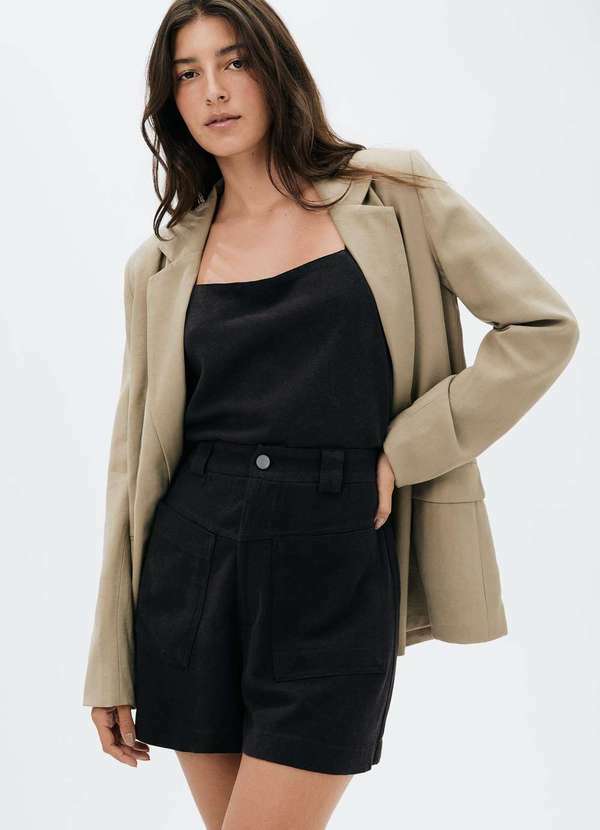 Hering - Shorts Feminino Cintura Media em Viscolinho Preto