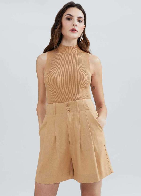 Hering - Shorts Feminino em Alfaiataria com Linho Bege