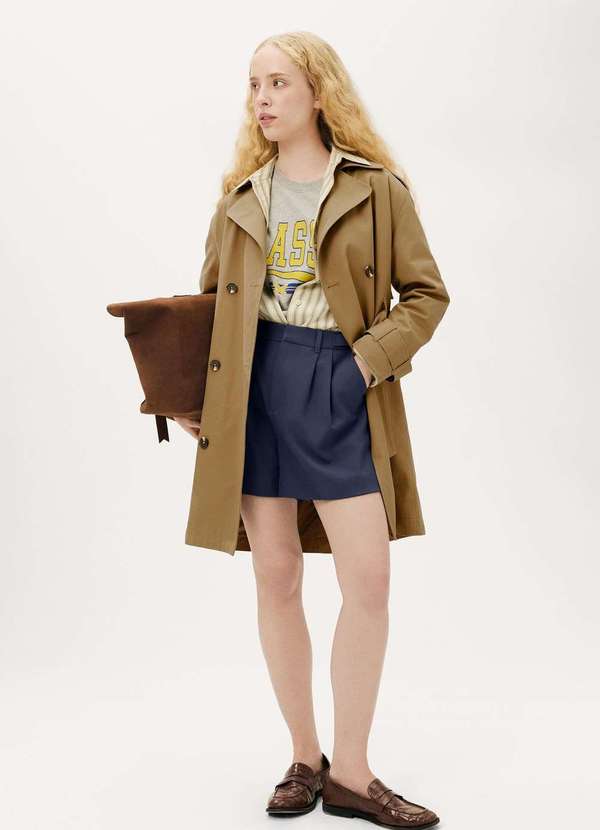 Hering - Shorts Feminino em Alfaiataria Azul