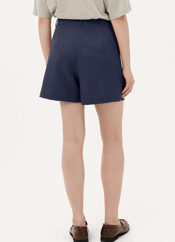 Hering - Shorts Feminino em Alfaiataria Azul 3