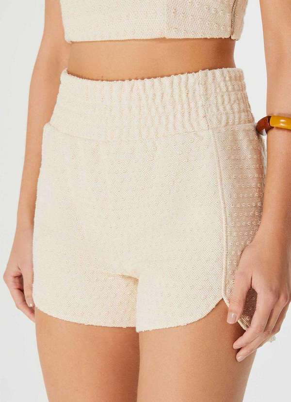 Hering - Shorts Feminino em Malha Texturizada Bege 2
