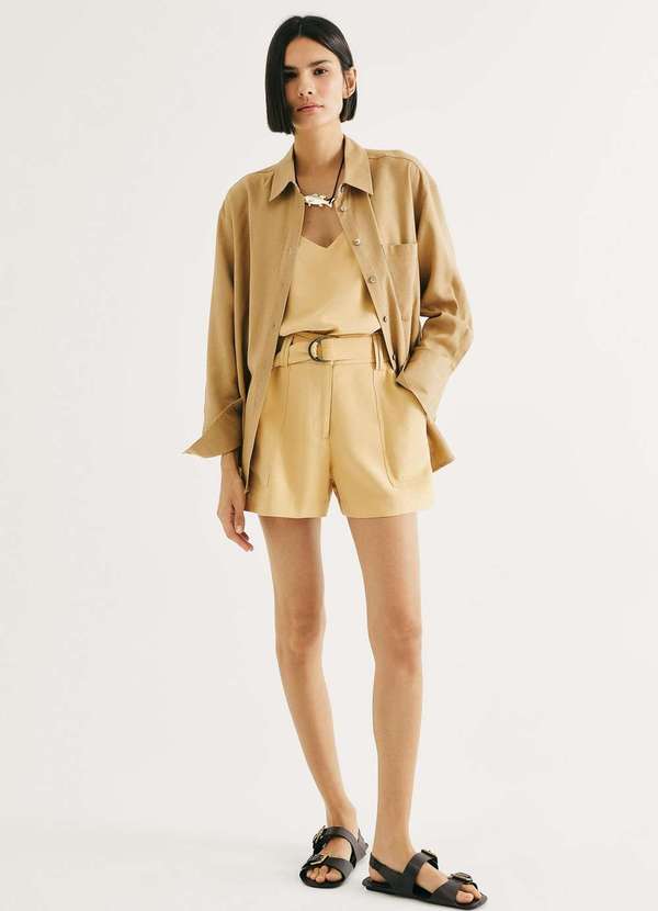 Hering - Shorts Feminino em Peach Touch com Cinto Bege