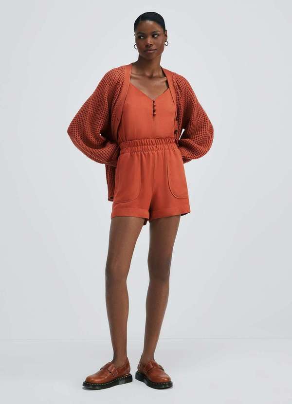 Hering - Shorts Feminino em Viscose Creponada Marrom