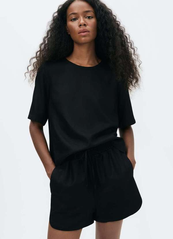 Hering - Shorts Feminino Runner Cintura Media Preto 3