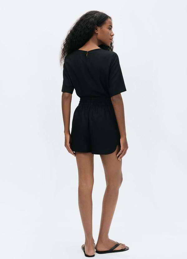 Hering - Shorts Feminino Runner Cintura Media Preto 4