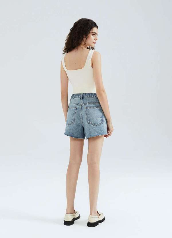 Hering - Shorts Jeans Feminino Cintura Media Azul 3