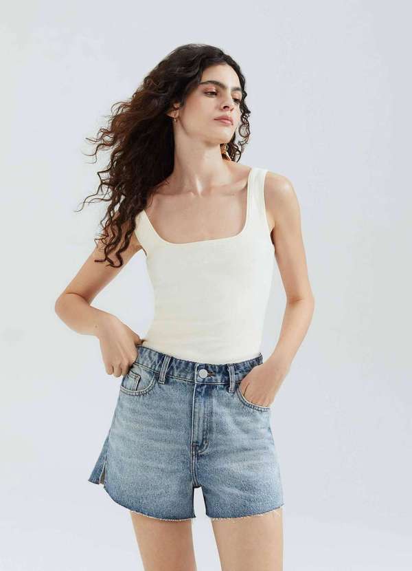 Hering - Shorts Jeans Feminino Cintura Media Azul 5