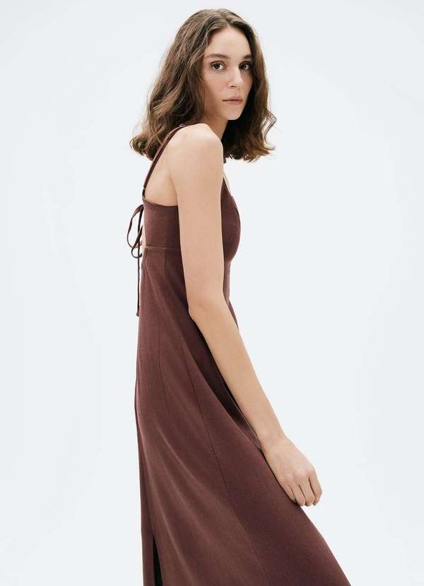 Hering - Vestido Midi Alcas Finas em Viscolinho Marrom 4