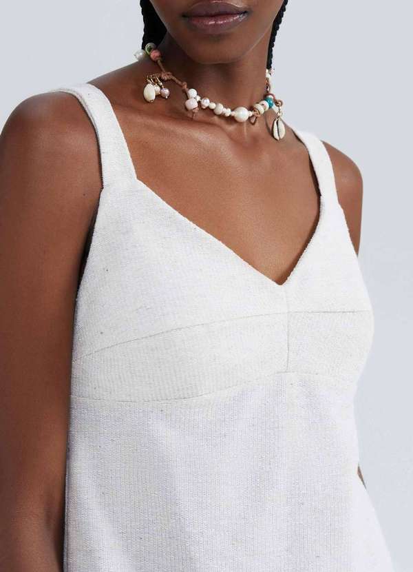 Hering - Vestido Midi Decote V Texturizado Eco Branco 4