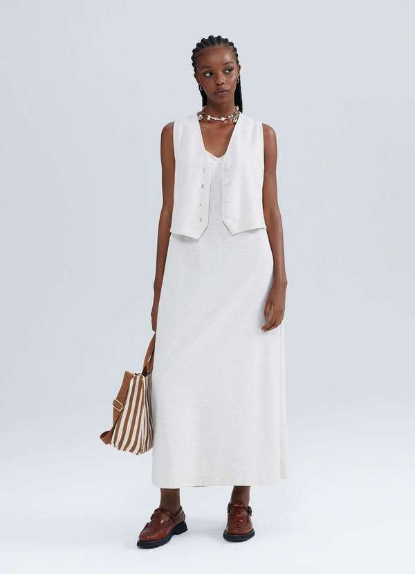 Hering - Vestido Midi Decote V Texturizado Eco Branco 5