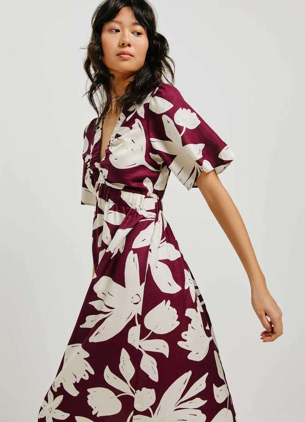 Hering - Vestido Midi Estampado em Viscolinho Vermelho