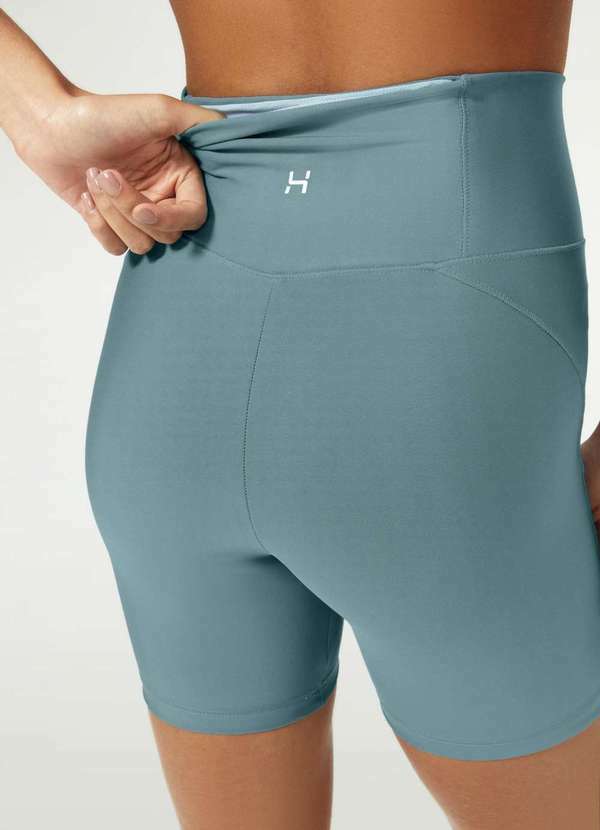 Hering - Bermuda Ciclista Feminina com Fio Lycra Azul 4