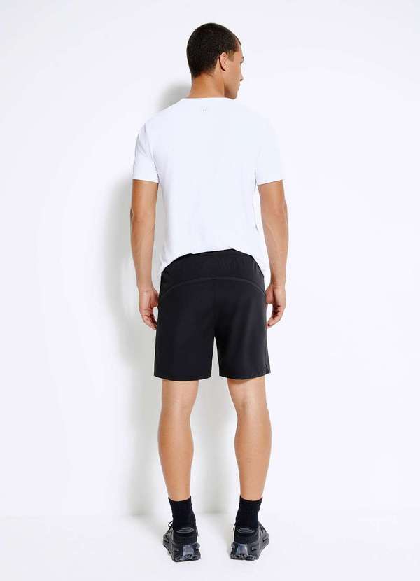 Hering - Bermuda Esportiva Masculina com Recorte Preto 3