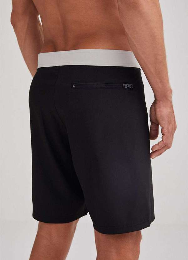 Hering - Bermuda Esportiva Masculina Protecao Uv 50 Preto 2