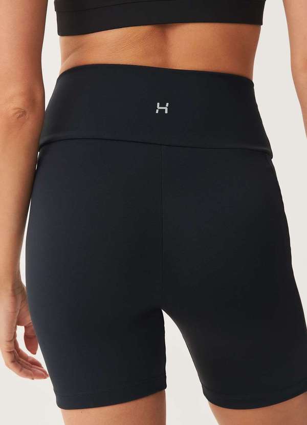 Hering - Bermuda Feminina Esportiva Biker com Fio Lycra Preto 3