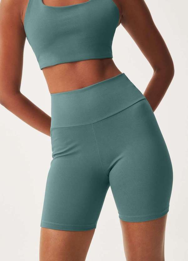 Hering - Bermuda Feminina Esportiva Biker com Fio Lycra Verde 2