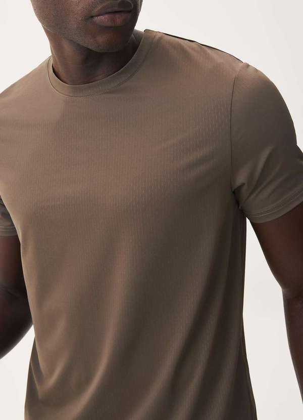 Hering - Camiseta Masculina Esportiva Basica Secagem Rapida Marrom 2