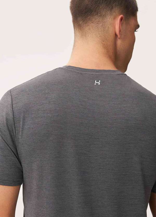 Hering - Camiseta Masculina Esportiva Basica Toque Gelado Preto 2