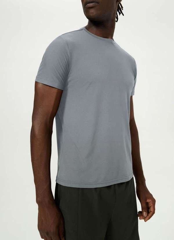 Hering - Kit com 3 Camisetas Esportivas Masculina Manga Curta com Prote... Multicores 8