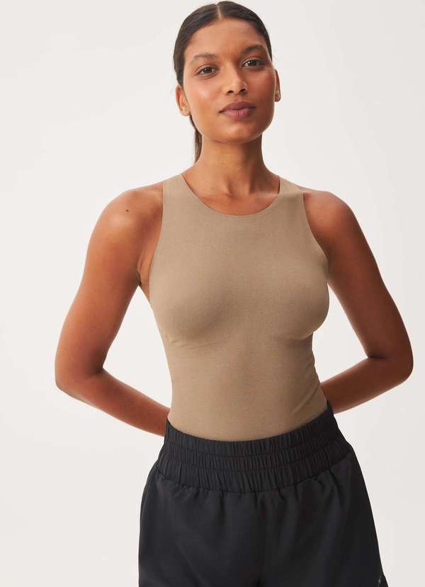 Hering - Regata Feminina Esportiva sem Costura Marrom