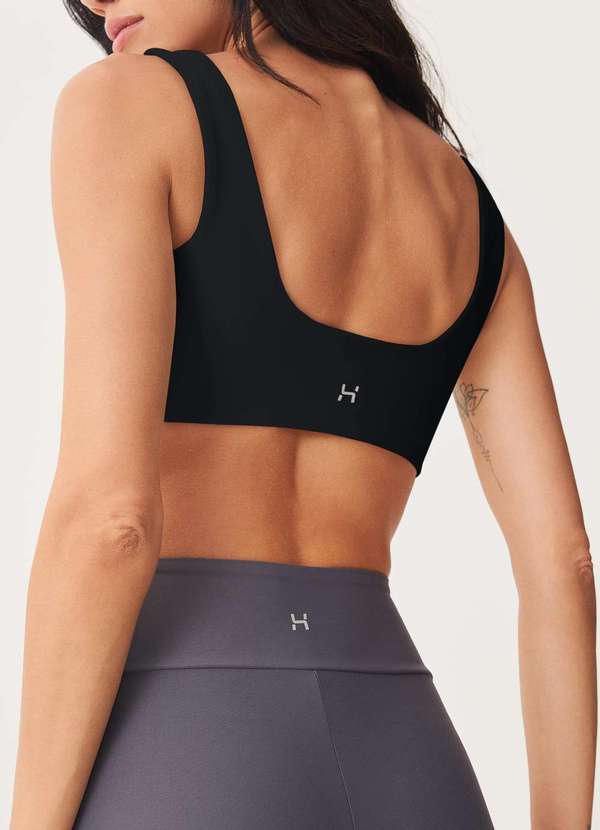 Hering - Top Esportivo com Fio Lycra Preto 2