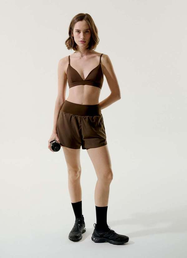 Hering - Top Esportivo Decote V Marrom 2